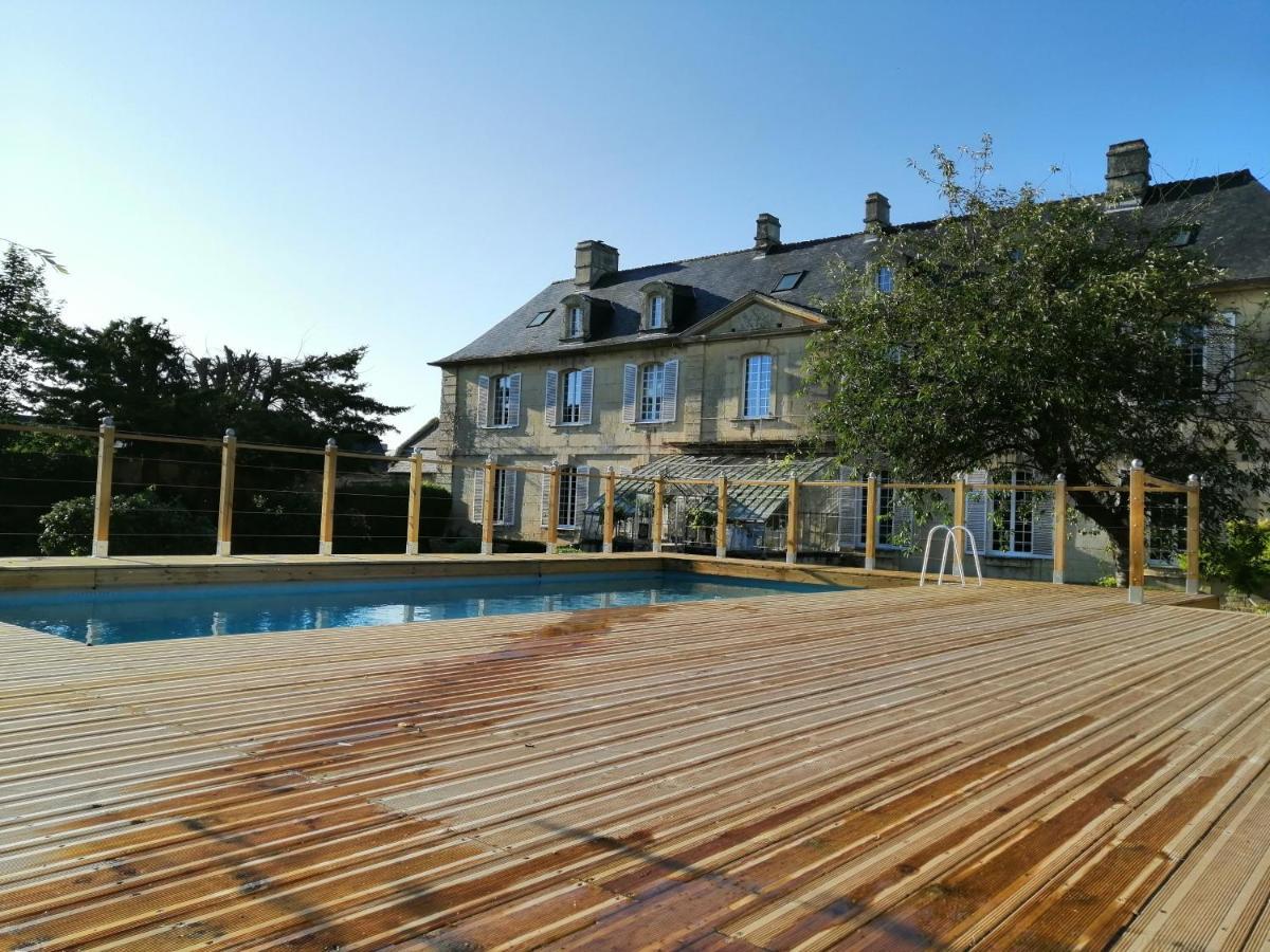 Bed & Breakfast Chateau Les Cedres Bretteville-l'Orgueilleuse Екстер'єр фото