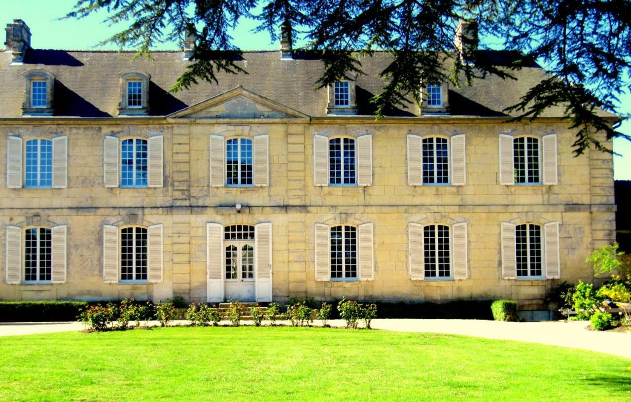 Bed & Breakfast Chateau Les Cedres Bretteville-l'Orgueilleuse Екстер'єр фото