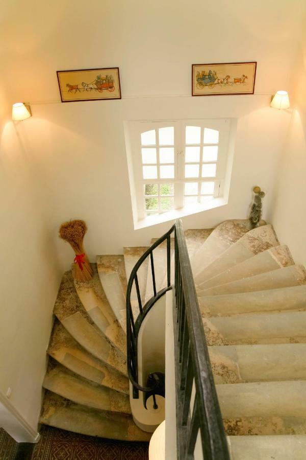 Bed & Breakfast Chateau Les Cedres Bretteville-l'Orgueilleuse Екстер'єр фото