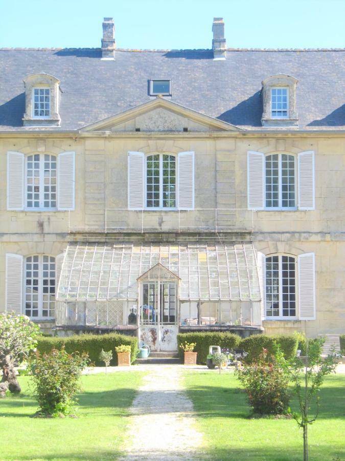 Bed & Breakfast Chateau Les Cedres Bretteville-l'Orgueilleuse Екстер'єр фото